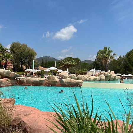 Azur Appartement Grimaud Buitenkant foto