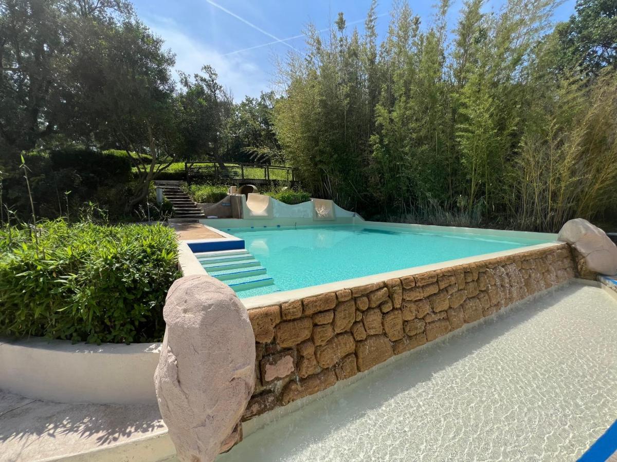 Azur Appartement Grimaud Buitenkant foto